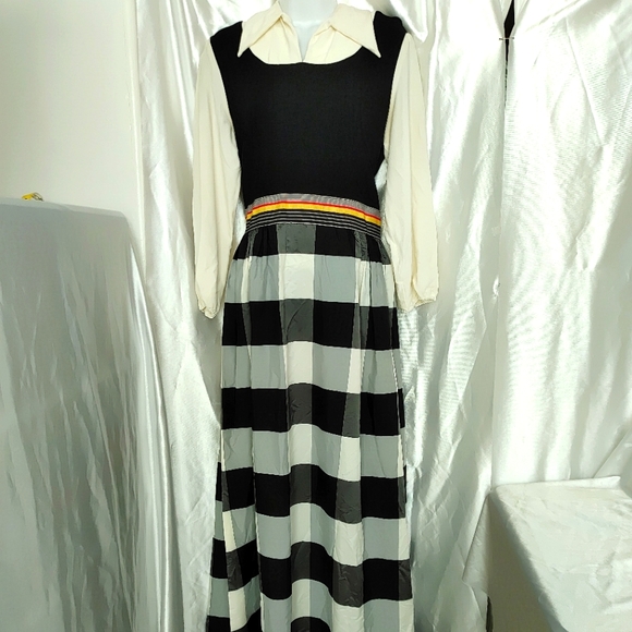 Joseph Magnin Dresses & Skirts - Vintage Joseph Magnum 60's long plaid dress L